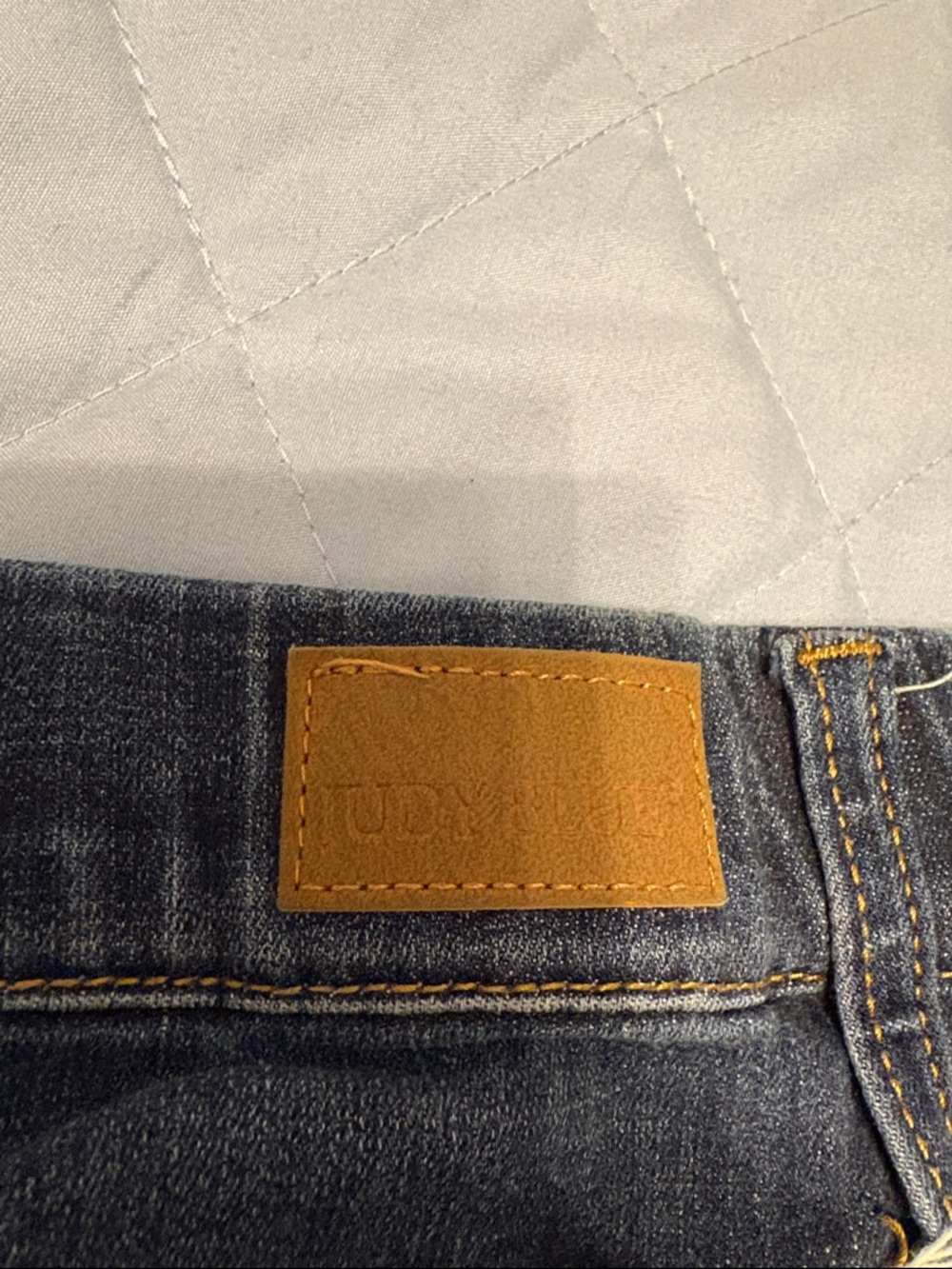 Judy Blue Women’s Skinny Jeans in Dark Blue Wash- 24W - Picture 6 of 7